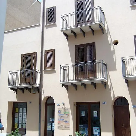 Don Giovanni Guest house Castellammare del Golfo